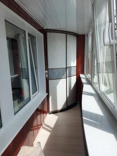 Шкаф радиусный угловой на балкон двухдверный 2350/900/800
